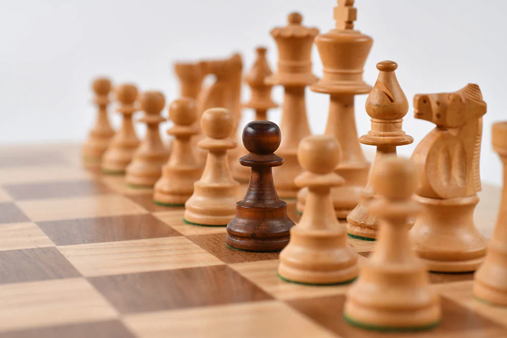 Chess enhances problem-solving skills in adults. Learn how strategic play improves your ability to think critically and creatively.