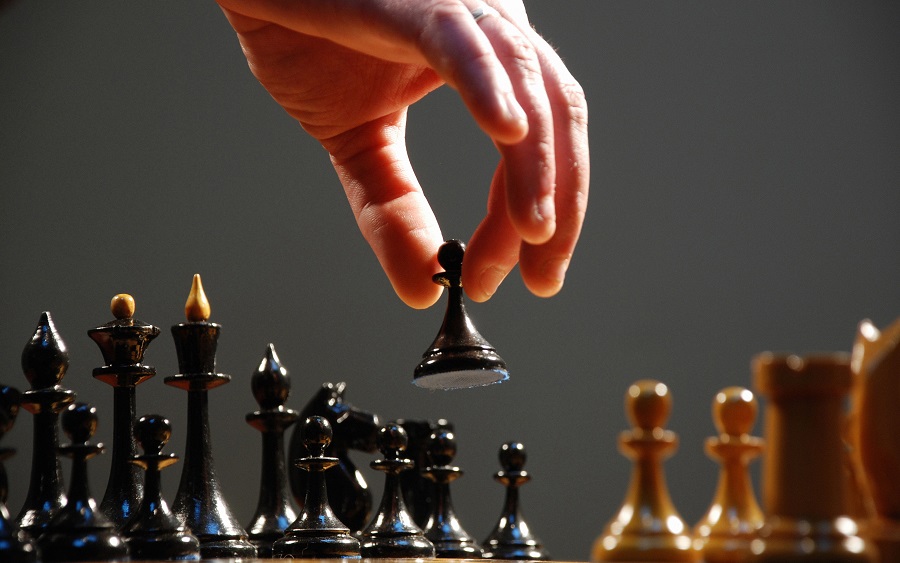 Discover why chess is a mental gym for adults. Learn how playing regularly sharpens your mind, enhances cognitive abilities, and boosts mental fitness.