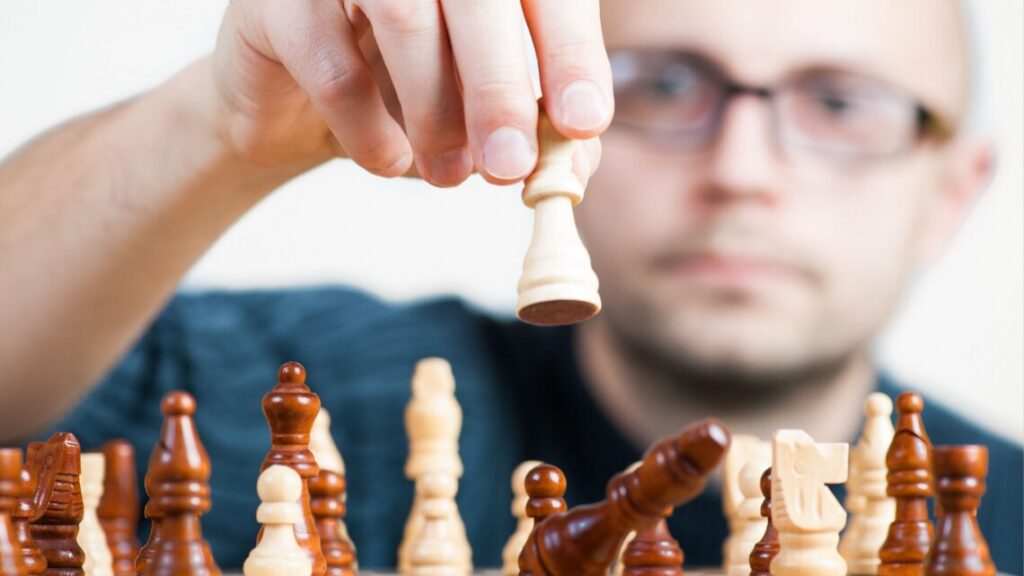 One of the strongest ways chess prepares the brain for complex thinking is by honing decision-making skills. In chess, every move counts, and players must constantly weigh options and predict outcomes before making their decisions.