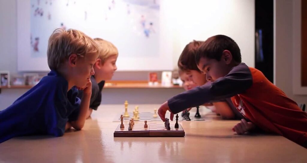 One of the most effective ways to improve at chess is by studying the games of stronger players. Whether it’s watching grandmasters in action, analyzing famous games, or learning from your opponents, chess encourages a mindset of continuous learning.