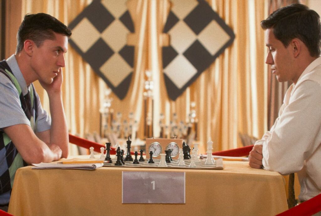 One of the most overlooked but critical aspects of chess is how it nurtures emotional intelligence. Chess players must manage their emotions throughout the game—whether it’s the thrill of gaining an advantage or the frustration of making a mistake.