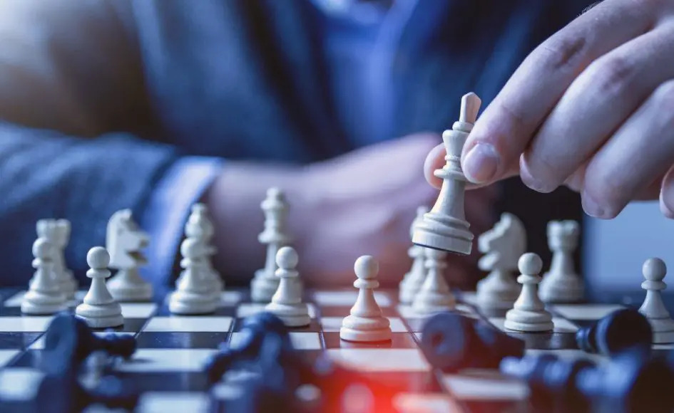 While chess is often viewed as a logical and strategic game, it also requires a significant amount of creativity. Coming up with unexpected moves, finding innovative ways to trap your opponent, or devising a new strategy on the fly all require creative thinking.