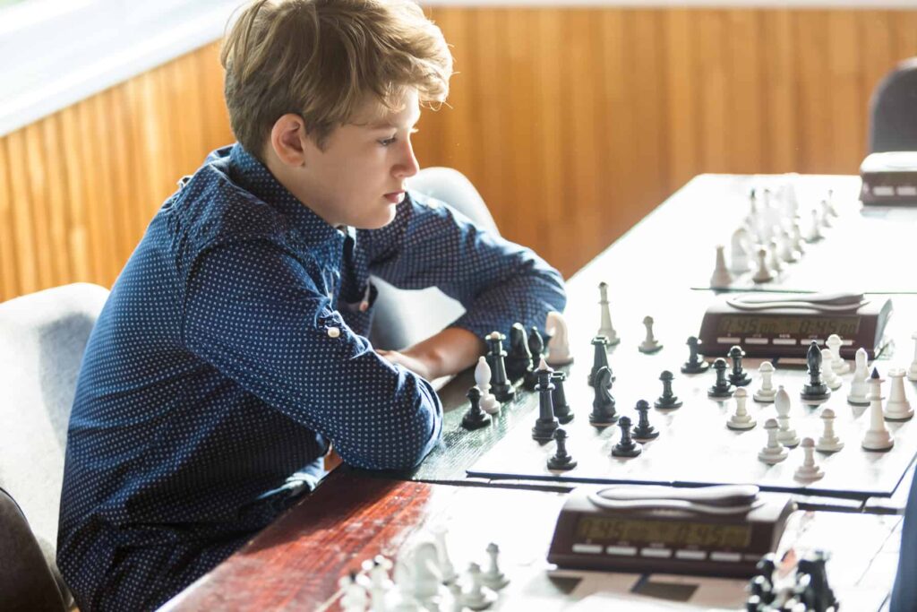 While chess is often associated with logic and calculation, it also fosters creativity. Players must think outside the box, come up with unconventional ideas, and find innovative solutions to complex problems.