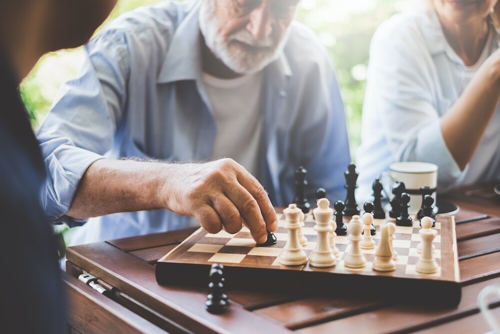 Explore how chess contributes to cognitive longevity in adults. Learn how regular play helps keep your mind sharp and resilient as you age.