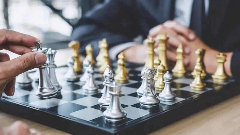 Now that we’ve covered how to plan ahead in the opening, middle game, and endgame, let’s dive a little deeper into the mindset and principles behind developing a solid chess strategy.

Understanding the broader concepts behind planning will help you think more strategically, rather than just reacting to what’s happening on the board.