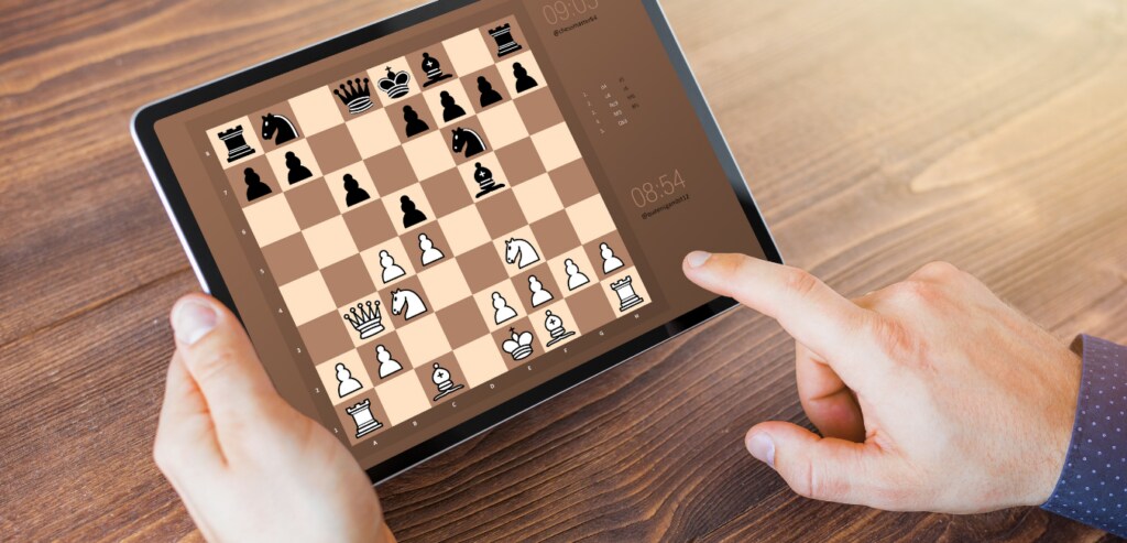 Explore the best online tools to practice for chess tournaments, from tactics trainers to platforms that simulate real tournament conditions.