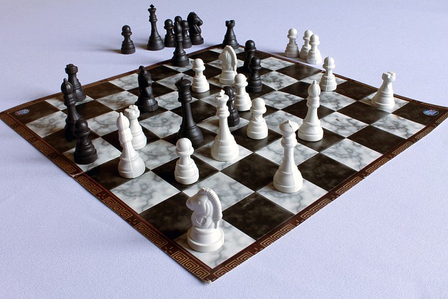 Discover top chess coaching academies in Cupertino, CA. Boost your chess expertise with hands-on training from seasoned coaches.