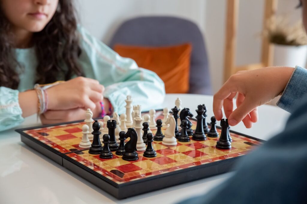 Check out Milwaukee’s top 5 chess academies. Learn from top-tier coaches in programs designed to help you build skills, confidence, and strategy.