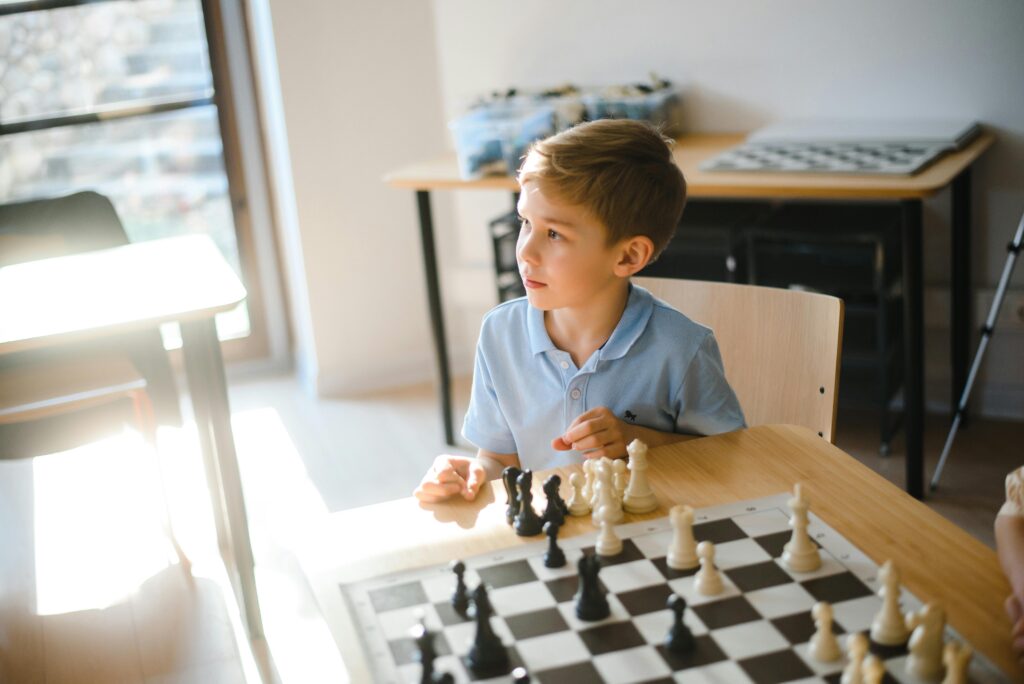 Every two weeks, students get to play in friendly online tournaments. These games are not only fun, but they also help your child practice, improve, and stay motivated. Plus, they get to meet kids from all over the world—which builds confidence and a love for the game.