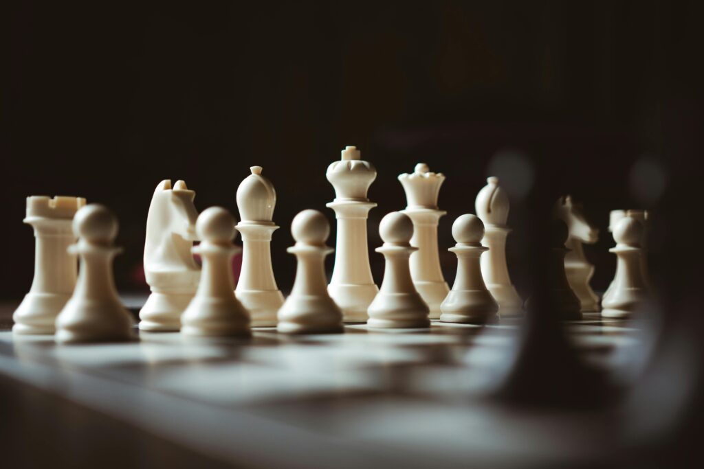 Kids stay longer in programs where they feel they belong. That’s why Global School of Chess makes community a central part of its system. There are bi-weekly tournaments, inter-school matches, and even international events where kids can play and learn together.