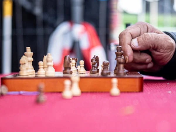 More importantly, Global offers recorded replays, practice tournaments, homework review, and game analysis—none of which you get at Mind Masters.