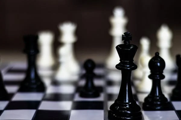 Learn chess in Lusail with the best academies! Build patience, focus, and strategic thinking with top-level coaching.