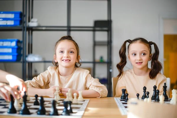 Explore top-rated chess classes in Al Rayyan. Boost brain power and life skills with fun and expert-led coaching for all ages.