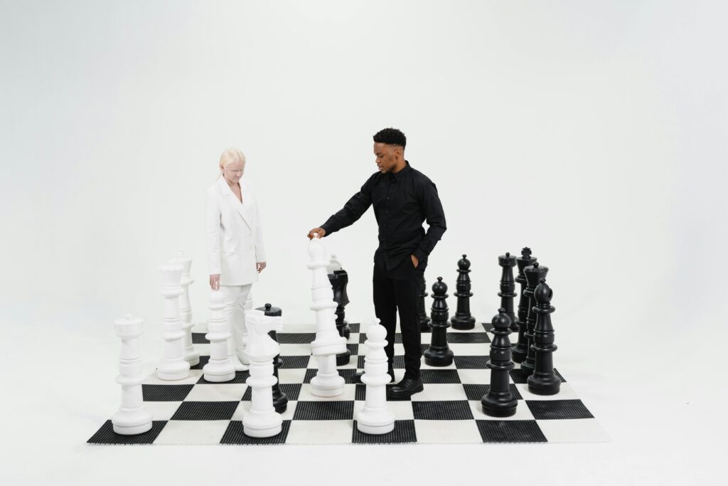 Find the best 5 chess coaching academies in Paisley, Glasgow. Enroll in top-rated programs for players of all levels.