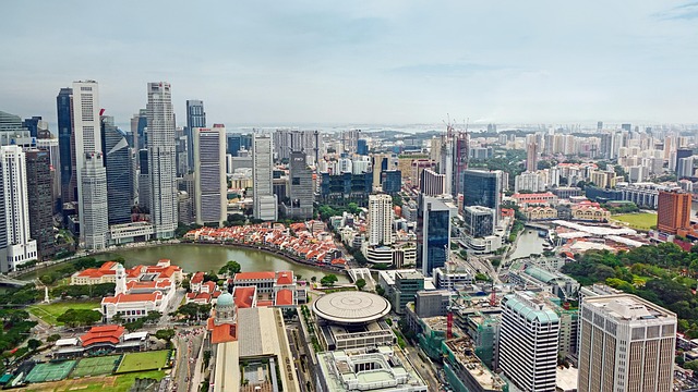 There are many chess schools in Singapore.